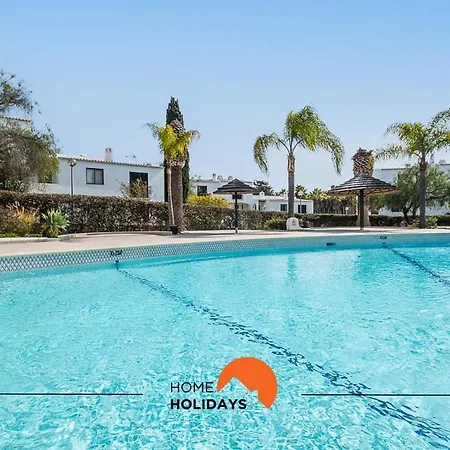 #082 Sao Rafael By Holidays Apartment