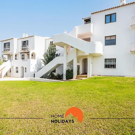 #082 Sao Rafael By Holidays Apartment